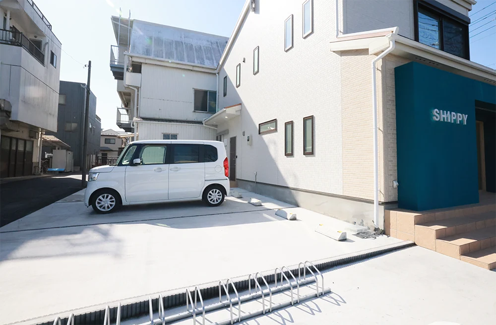 SKIPPY東久留米店の駐車場